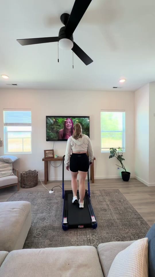 Post 2 by Kayley - 💙 on TikTok (video)