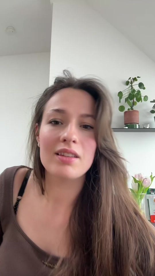 Post 4 by Alexandra on TikTok (video)