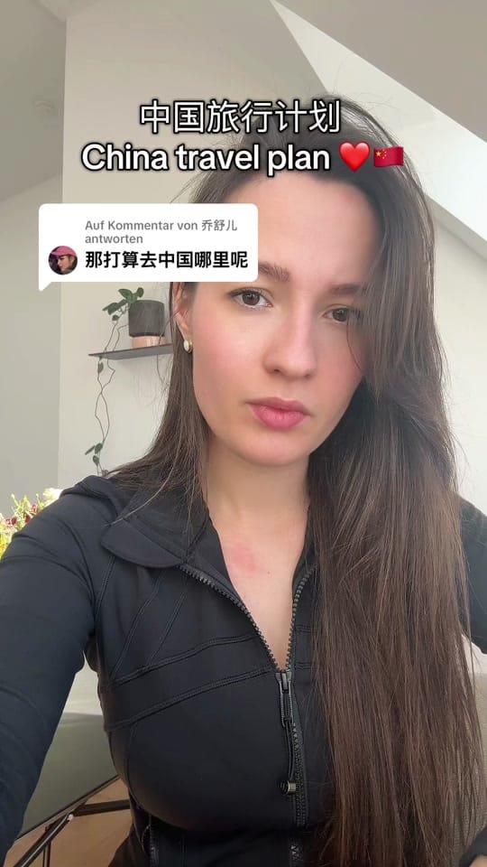Post 6 by Alexandra on TikTok (video)