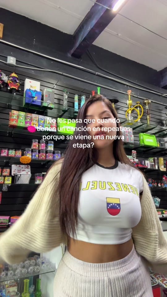 Post 6 by Cami Ruda on TikTok (video)