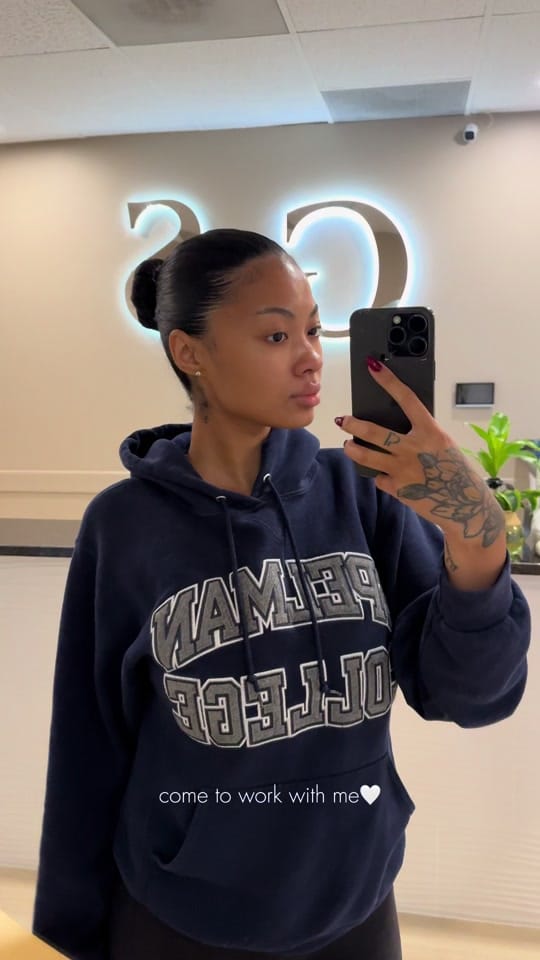 Post 5 by LE on TikTok (video)