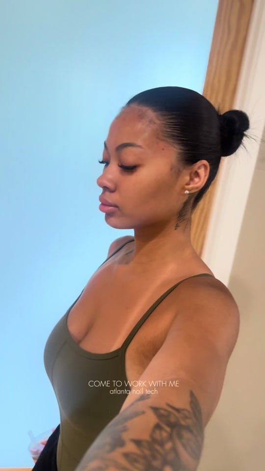 Post 7 by LE on TikTok (video)