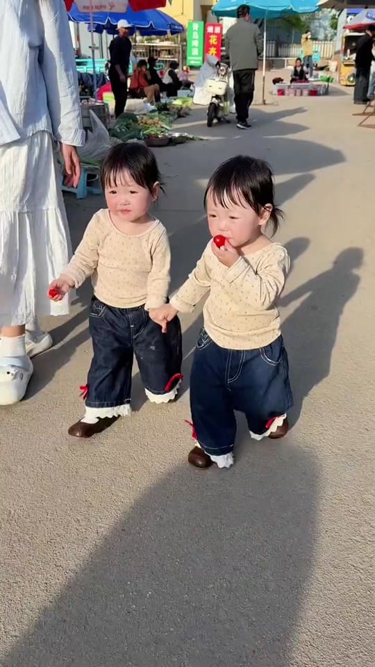 Post 10 by Derthor.com on TikTok (video)