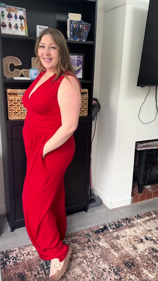 Post 7 by Chloe✨ on TikTok (video)
