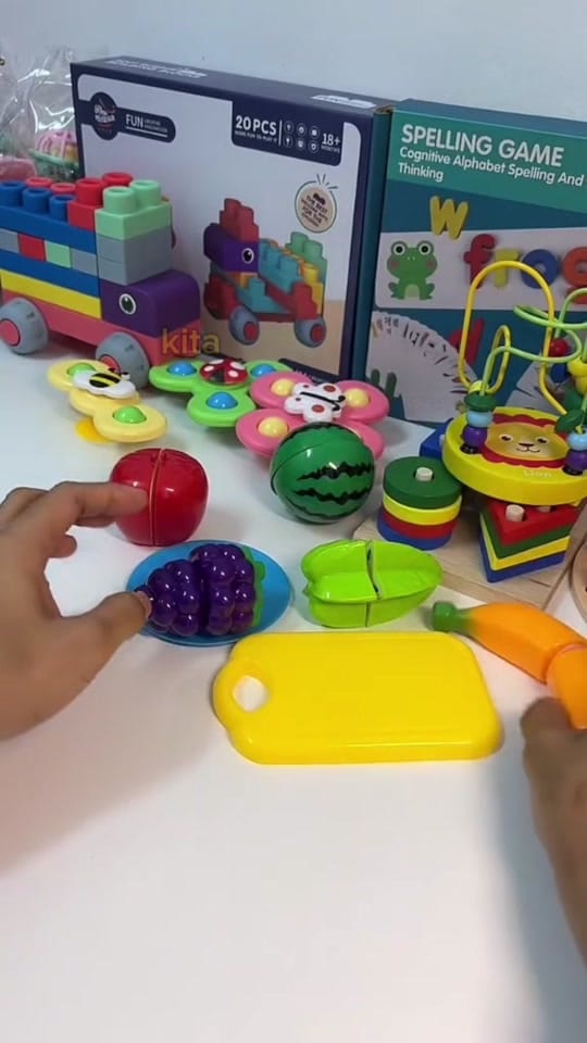 Post 7 by Ariel Toy Store on TikTok (video)