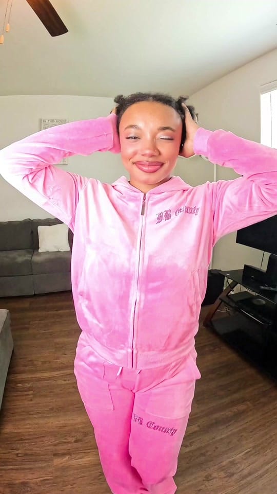 Post 2 by Essence Dvorak on TikTok (video)