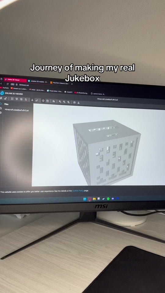 Post 5 by Juke Blox on TikTok (video)