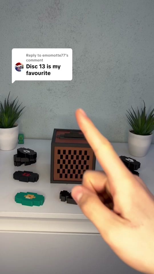 Post 3 by Juke Blox on TikTok (video)