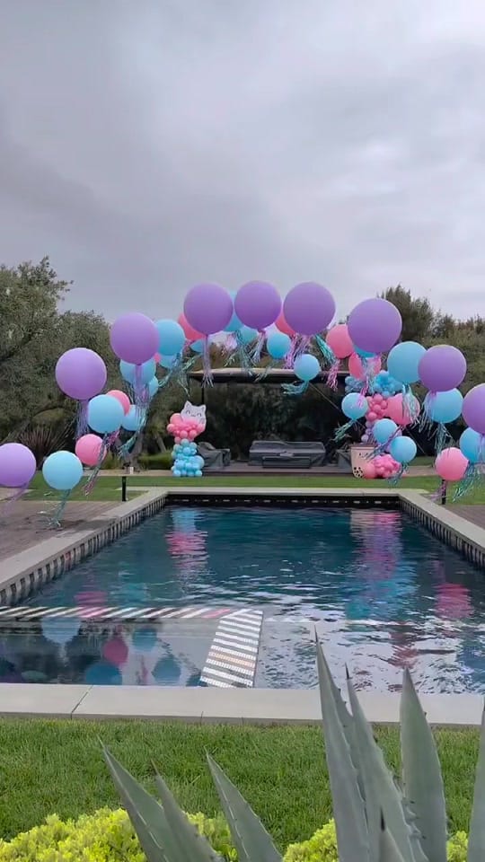 Post 6 by Balloon & Paper on TikTok (video)