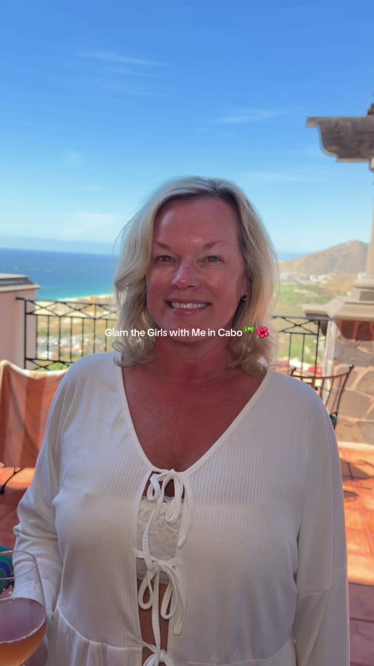Post 6 by Chloe Hunninghake on TikTok (video)