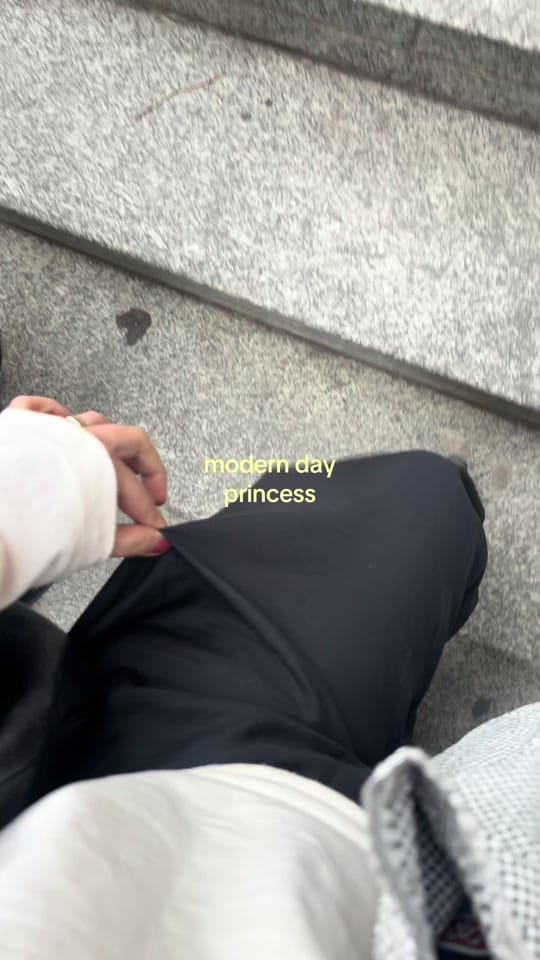 Post 8 by jula on TikTok (video)