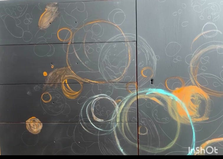 Post 2 by L&L Furniture Art on TikTok (video)