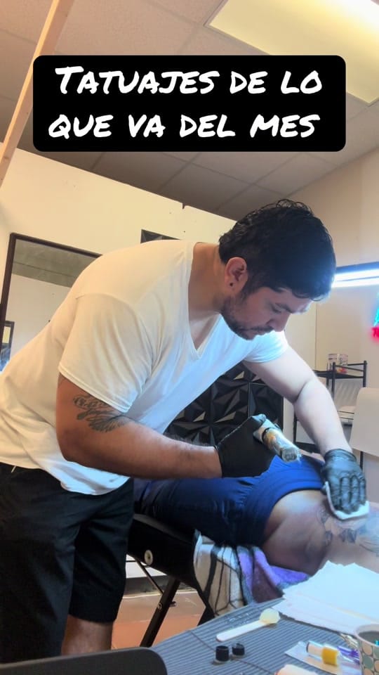 Post 7 by carlosclaveau_tattoo on TikTok (video)