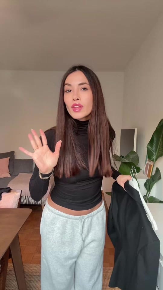 Post 1 by Damla Yildirtan on TikTok (video)