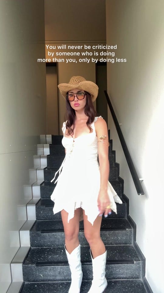 Post 3 by Damla Yildirtan on TikTok (video)