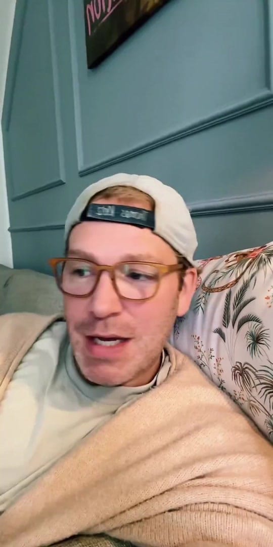 Post 4 by Thomas Klotz on TikTok (video)