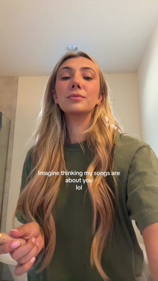 Post 2 by bellahudsonmusic on TikTok (video)
