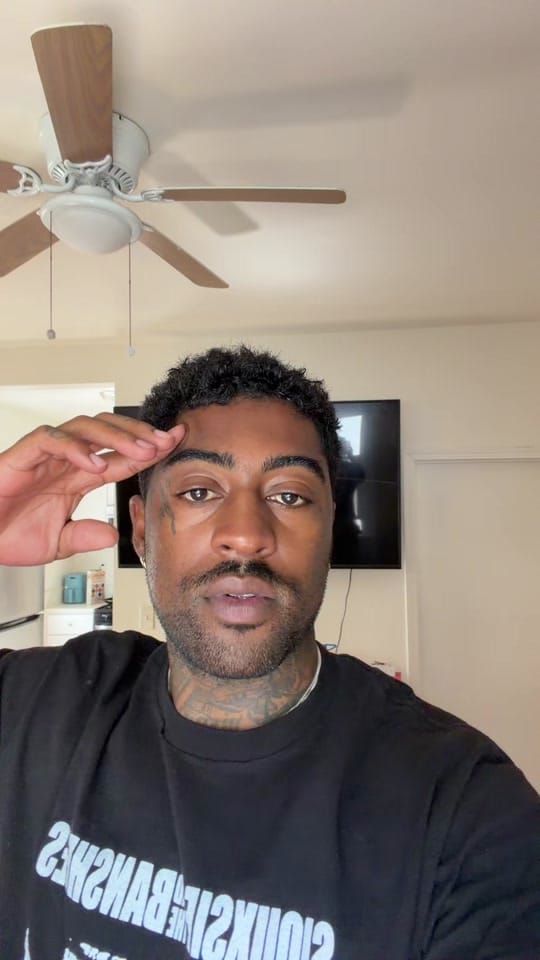 Post 7 by Neezie on TikTok (video)