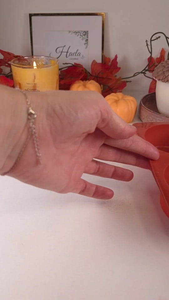 Post 10 by haela_candles on TikTok (video)