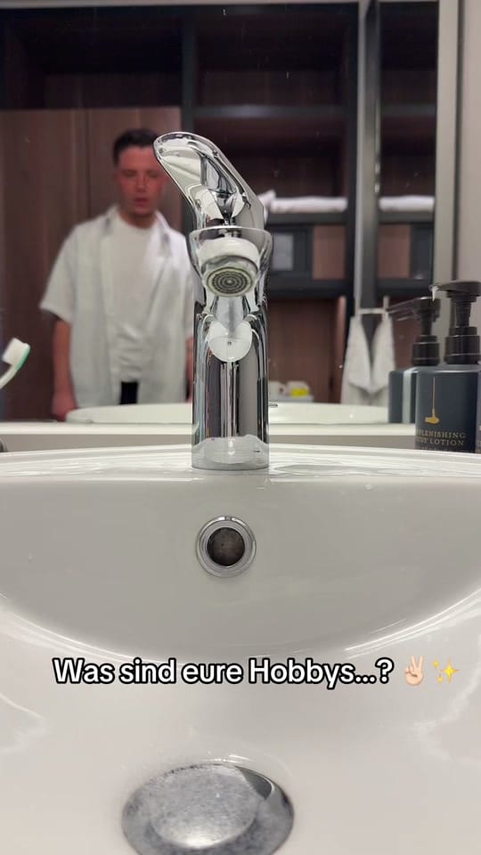 Post 4 by Givli_ on TikTok (video)