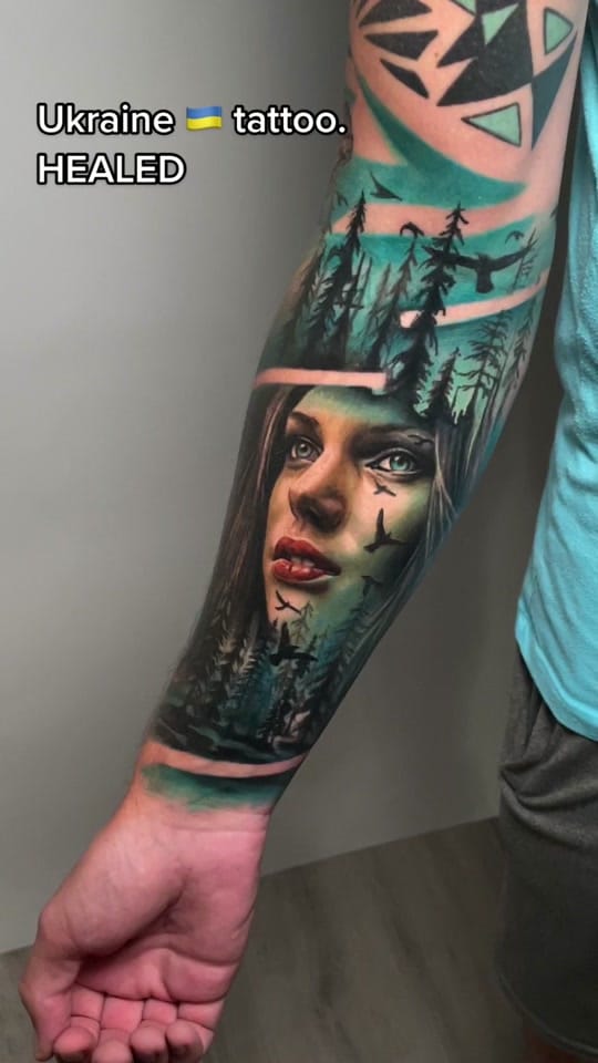 Post 8 by Charles Huurman on TikTok (video)