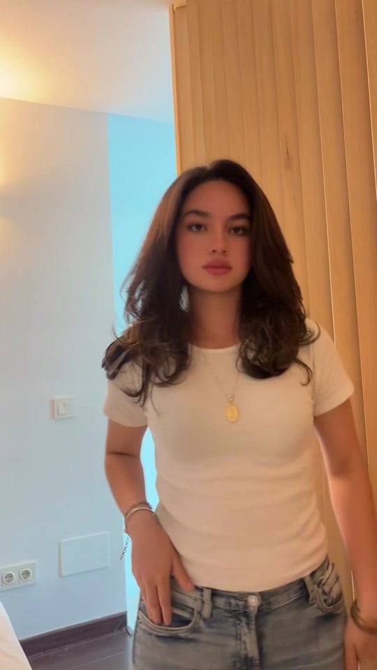 Post 10 by mb on TikTok (video)