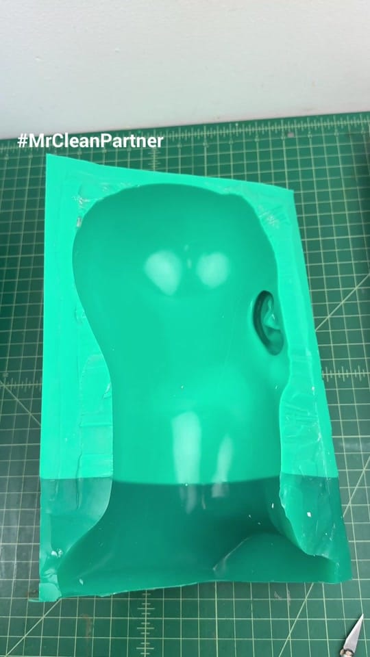 Post 6 by inaecakes on TikTok (video)