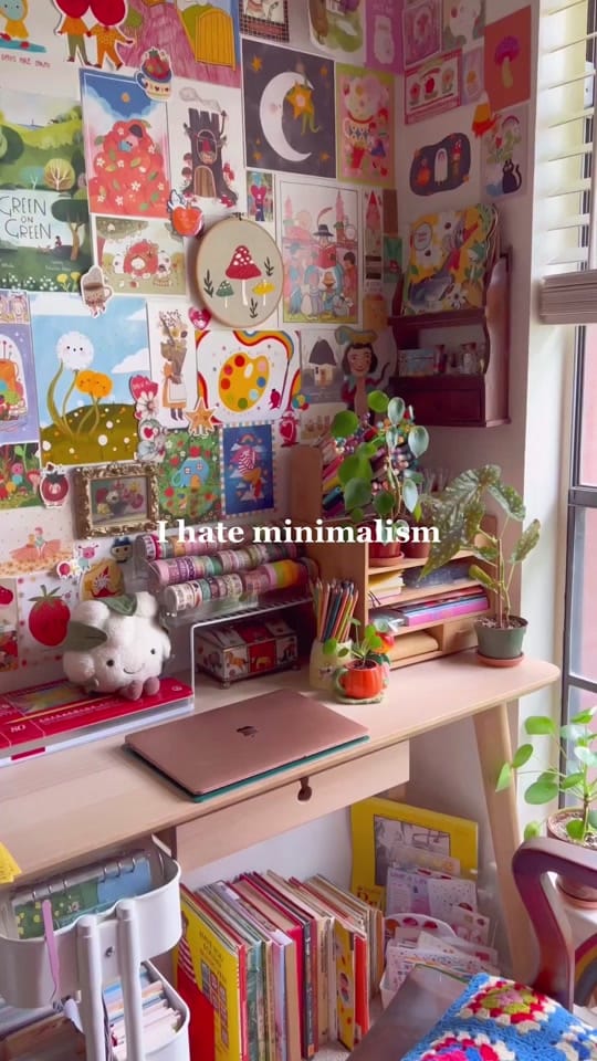 Post 8 by Veronica on TikTok (video)