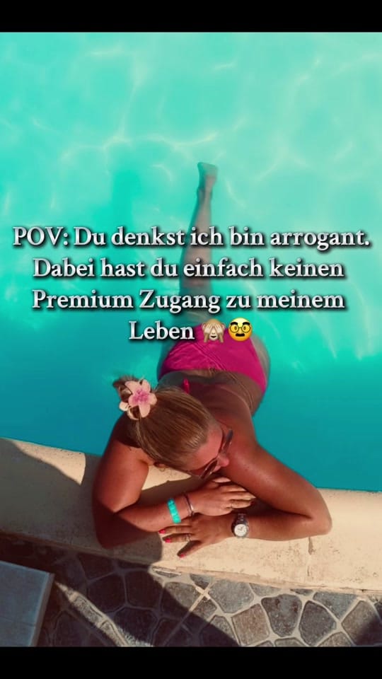 Post 10 by Nina Elena Eisenbarth on TikTok (video)