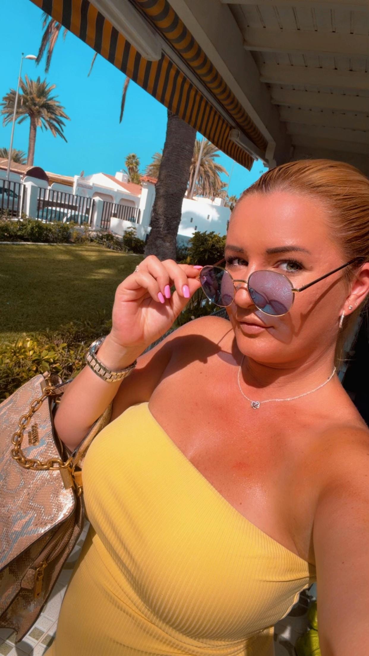 Post 8 by Nina Elena Eisenbarth on TikTok (video)