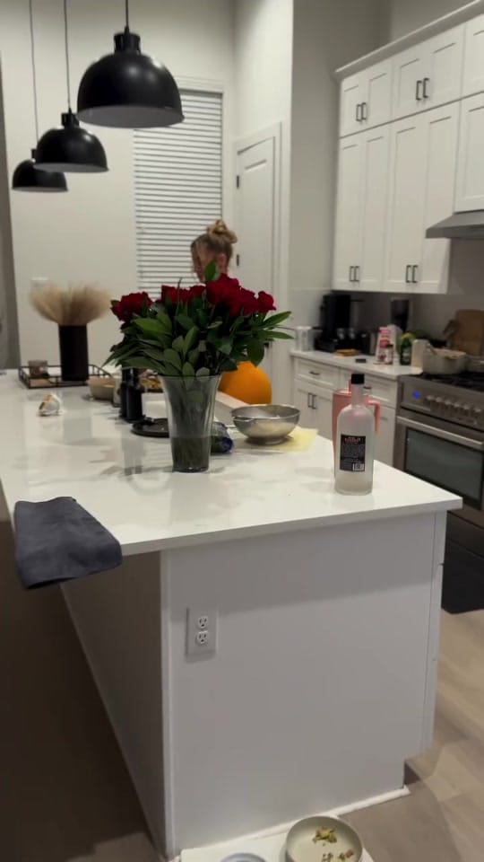 Post 8 by Citys on TikTok (video)