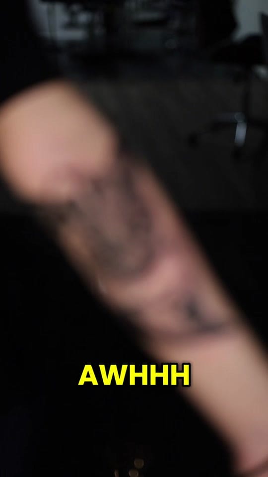 Post 3 by Joel Mejia Tattoo on TikTok (video)