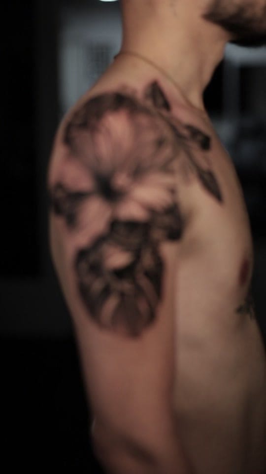 Post 2 by Joel Mejia Tattoo on TikTok (video)