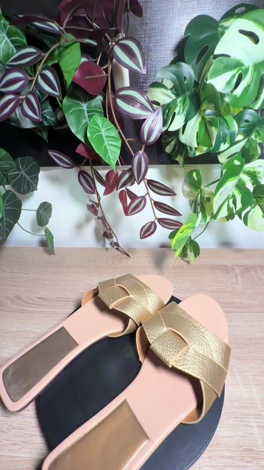 Post 8 by LittleCoralQueen 👑 on TikTok (video)