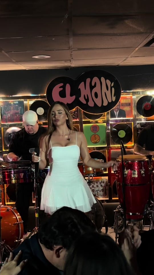 Post 3 by lalipaezoficial on TikTok (video)