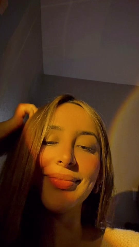 Post 2 by lalipaezoficial on TikTok (video)