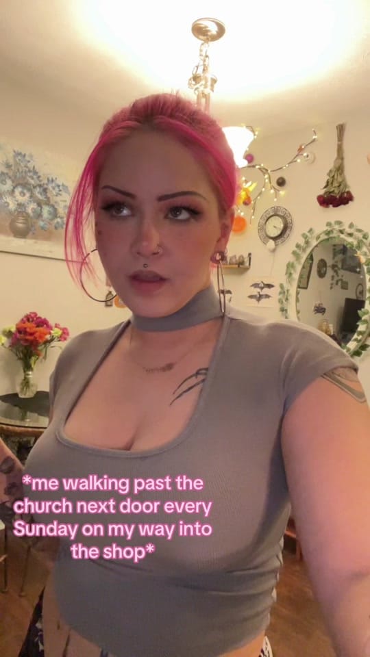 Post 9 by Destiny on TikTok (video)