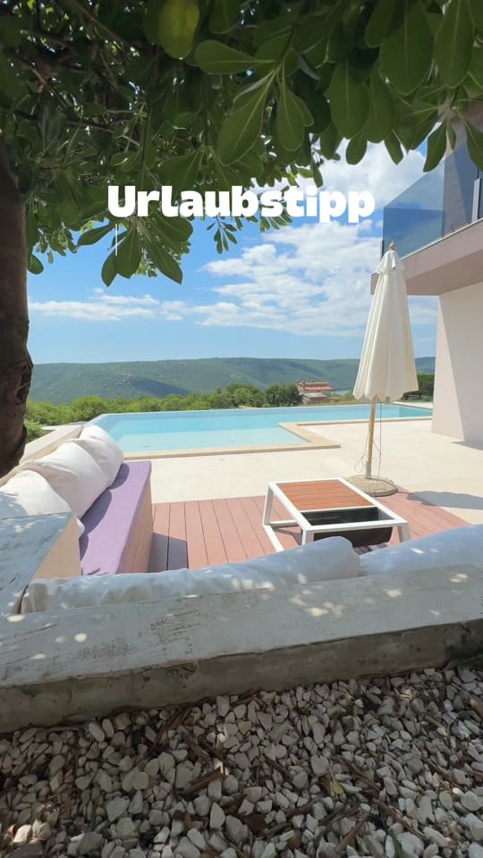 Post 9 by Manuel.s.life in Stuttgart 🌈 on TikTok (video)