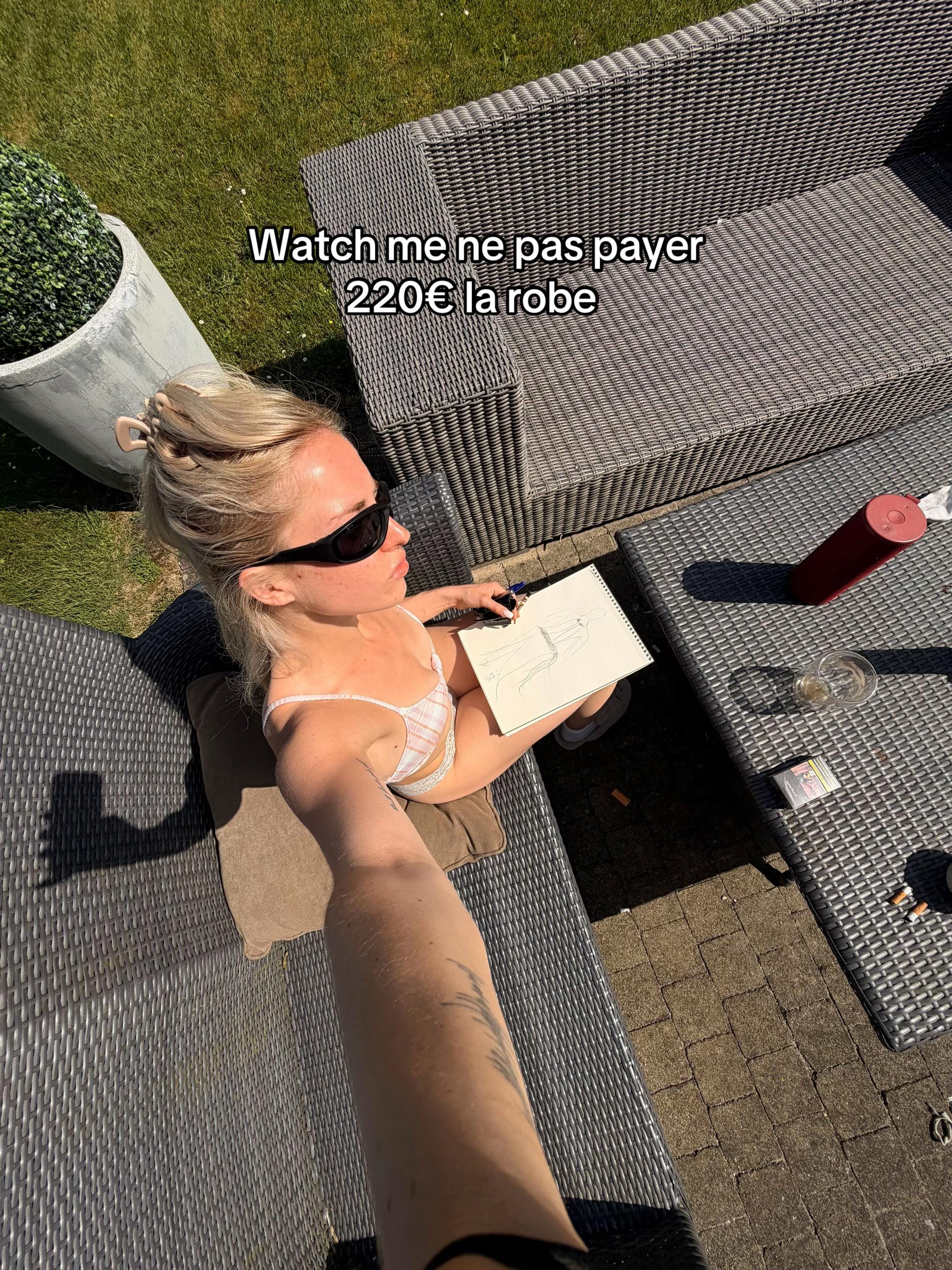Post 5 by Oliviastone on TikTok (video)