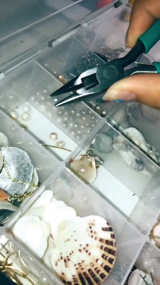 Post 10 by SAN’s Jewelry on TikTok (video)