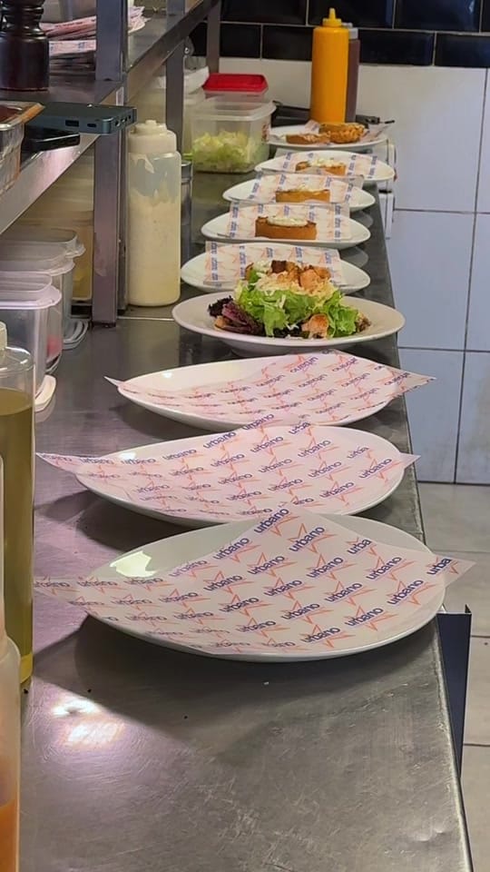 Post 2 by Urbano Cocina Americana on TikTok (video)