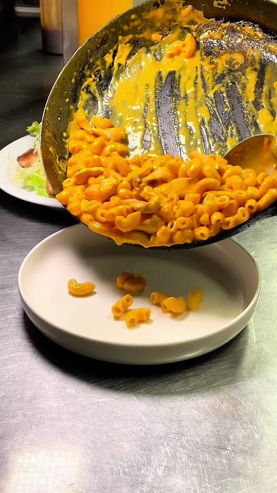 Post 3 by Urbano Cocina Americana on TikTok (video)