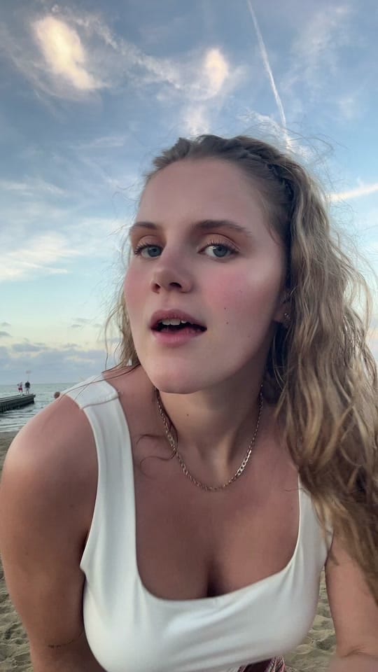 Post 4 by Julie🎬🤍✨ on TikTok (video)