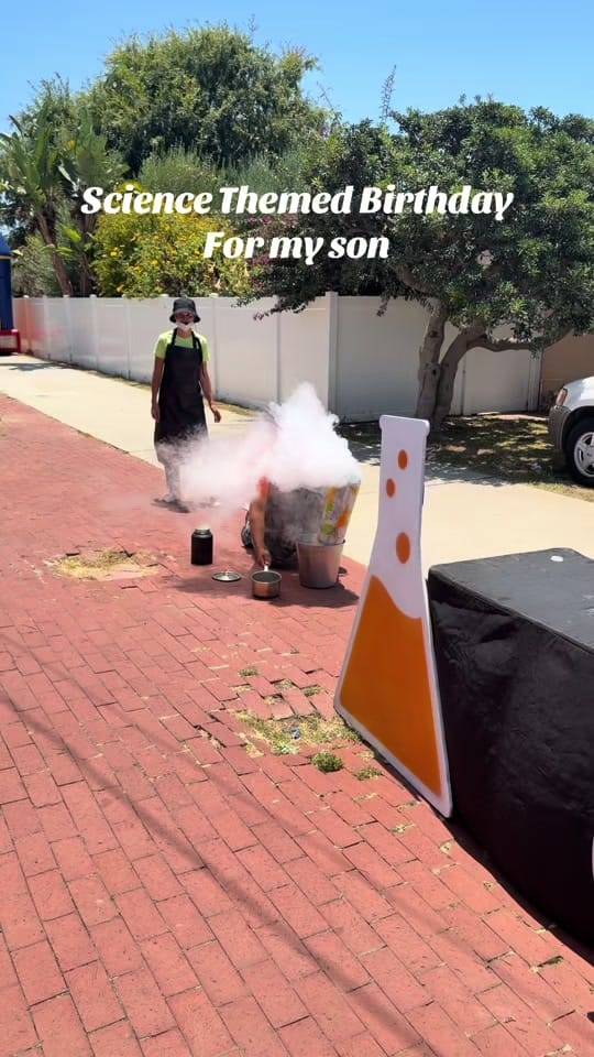 Post 1 by Busy Baking on TikTok (video)