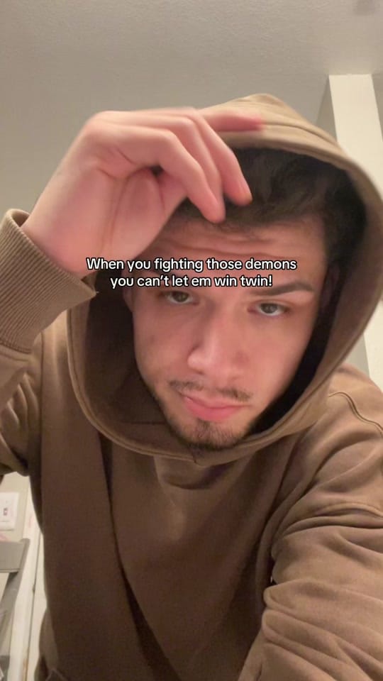 Post 1 by 6vlex🦉 on TikTok (video)