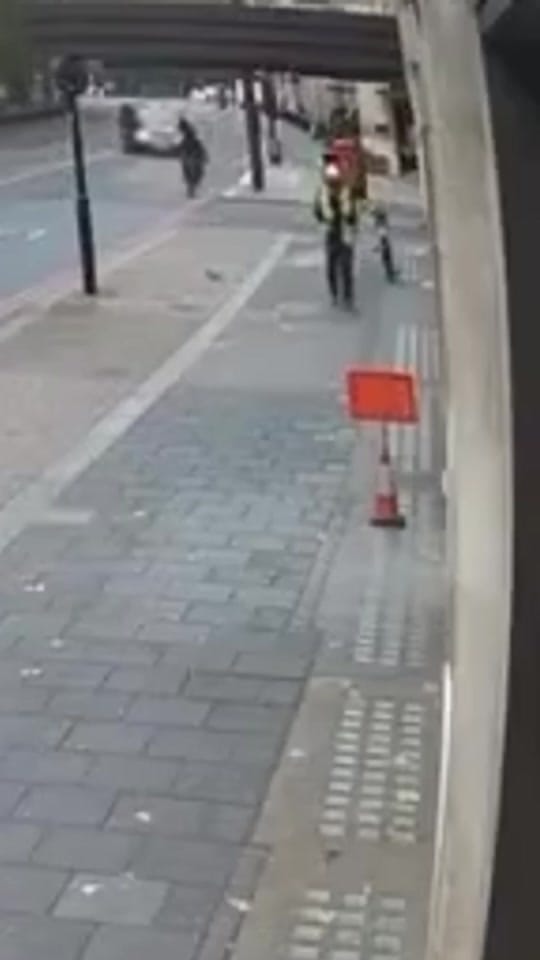 Post 5 by CARRY U on TikTok (video)