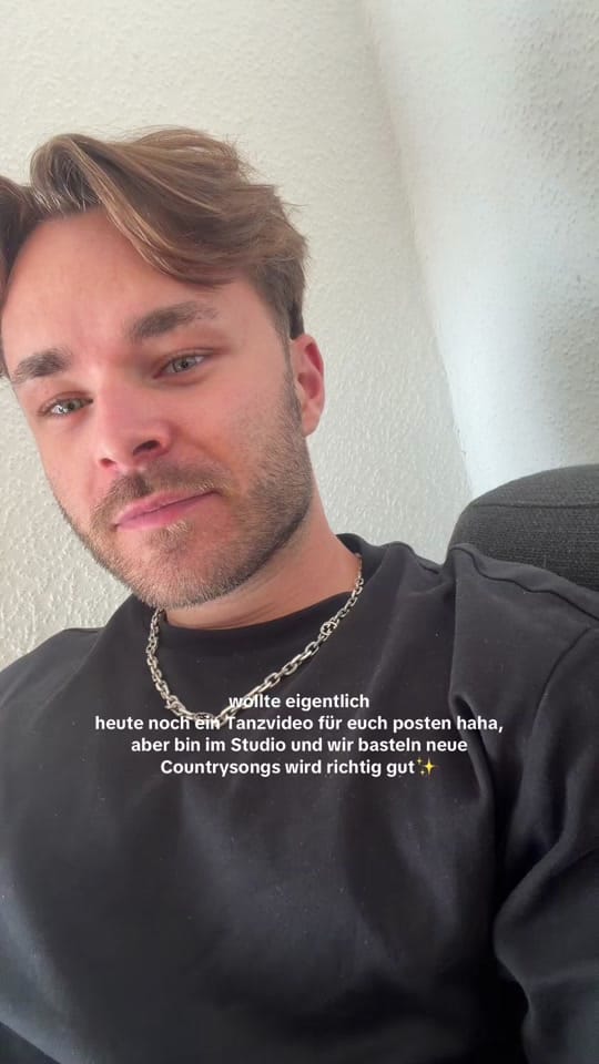 Post 4 by julianpfoertner on TikTok (video)