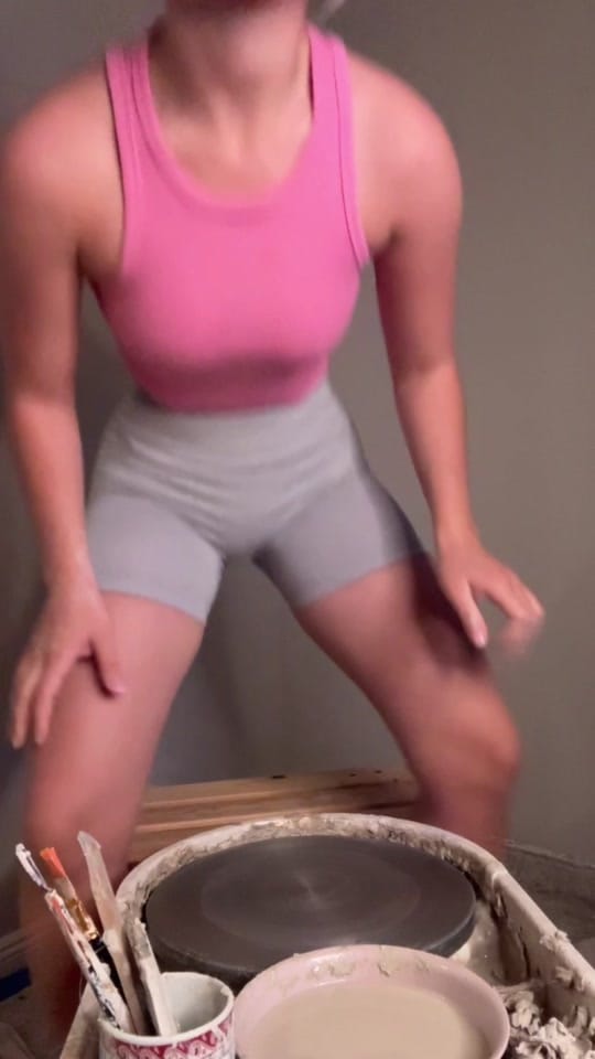 Post 4 by mayaspottery on TikTok (video)