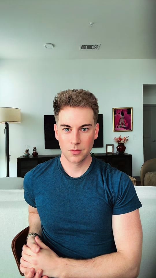 Post 1 by Hartley Vandar on TikTok (video)