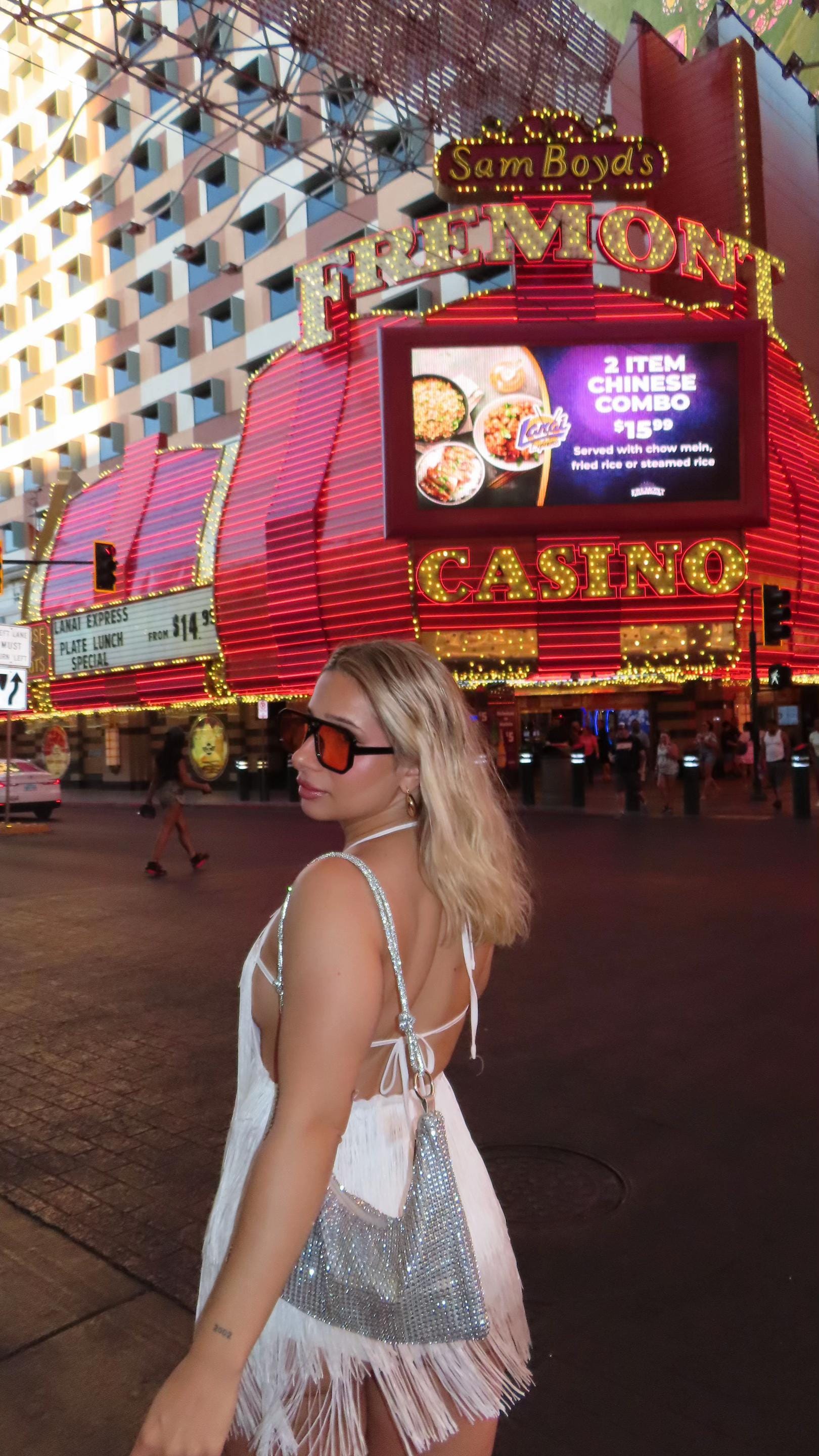 Post 2 by luisaajeti on TikTok (video)
